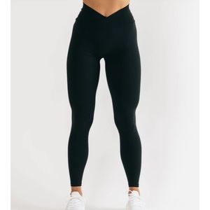 Alphalete Surface Power Leggings